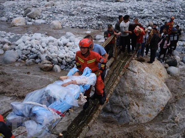 Số người thiệt mạng do động đất tại tỉnh Tứ Xuyên tăng nhanh